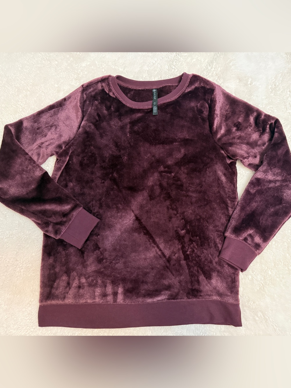 GAIAM Plush Velvet Crewneck Sweater - Plum